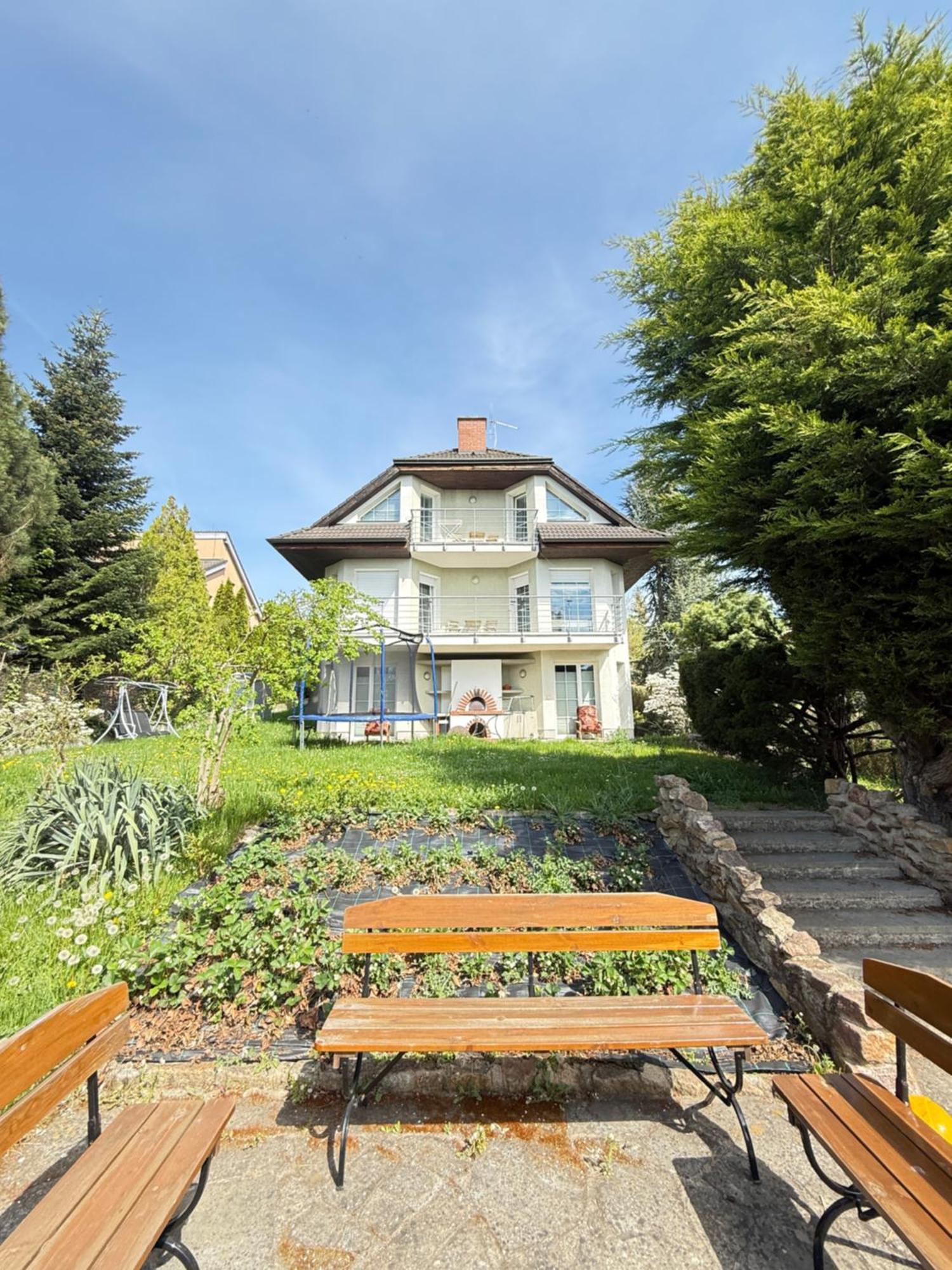 Diamondvilla, 4 Bedroom Apartment, Garden & Spa Praga Zewnętrze zdjęcie